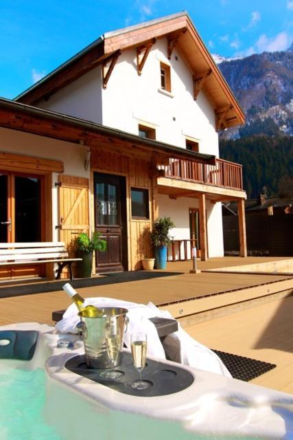 Mont Blanc Spa Chalet Bnb Chamonix Esterno foto